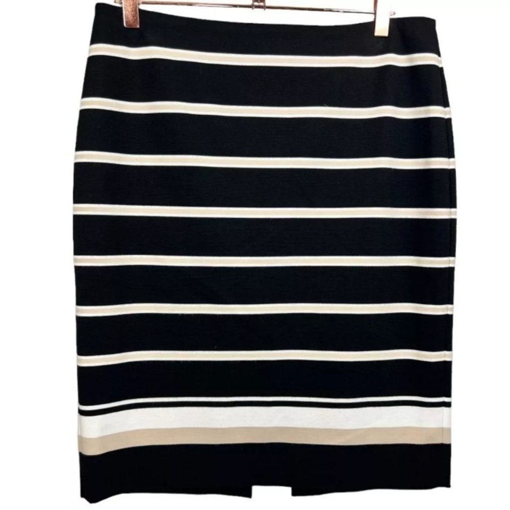 🌺 3/$25 🌺 Cato | Women’s Plus Sized | Striped Pencil Skirt | Size 26/28W |